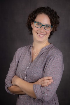 Amrah - Psycholoog, coach, emdr behandelaar, mindfulness trainer